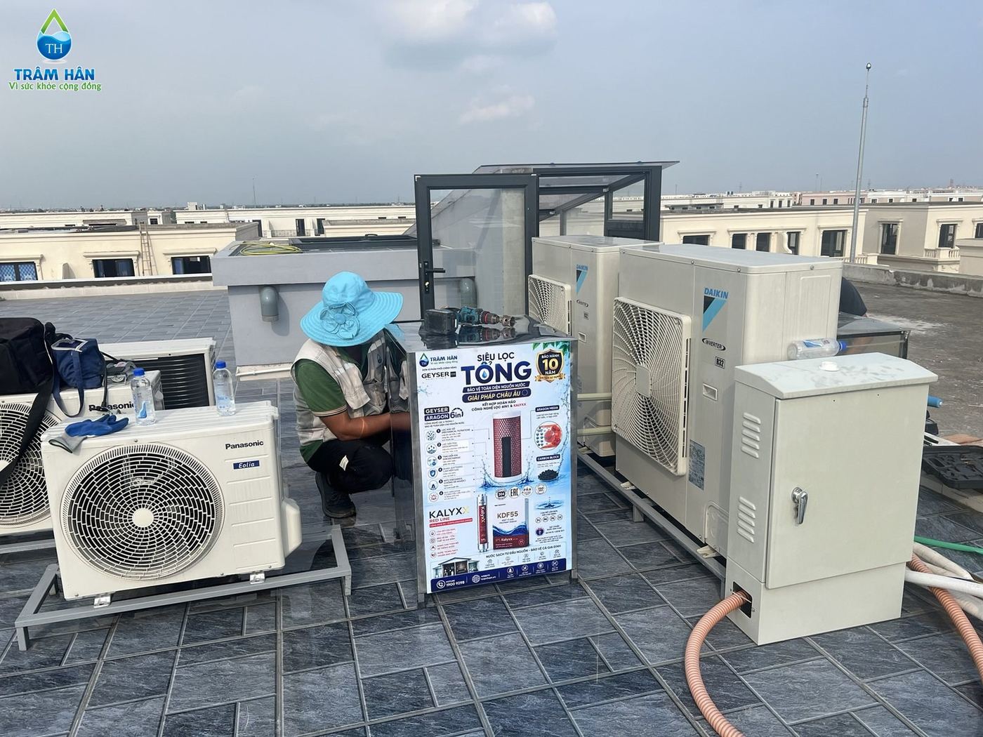 Lắp đặt Siêu lọc tổng Geyser – KalyxX trên sân thượng